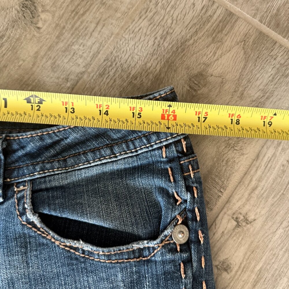 MEK Jeans - Picture 3 of 11